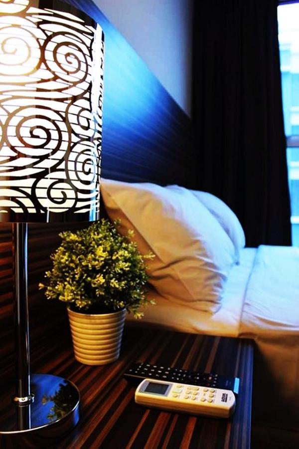 Hotel Sara'S Inn, Shah Alam Esterno foto